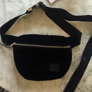 BRAND NEW Herschel Velvet Fanny Pack